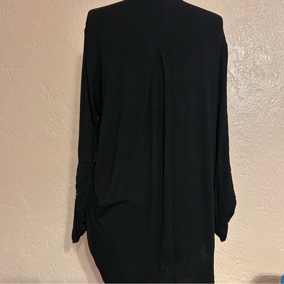 Rock & Republic Elegant Black and Brown Top - Picture 2 of 6